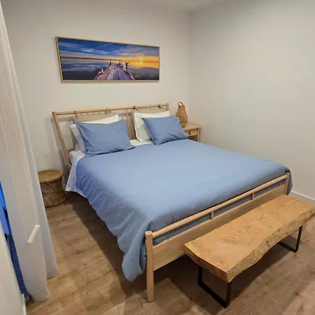 Vandrerhjem Mil E Uma Noites Santa Cruz das Flores