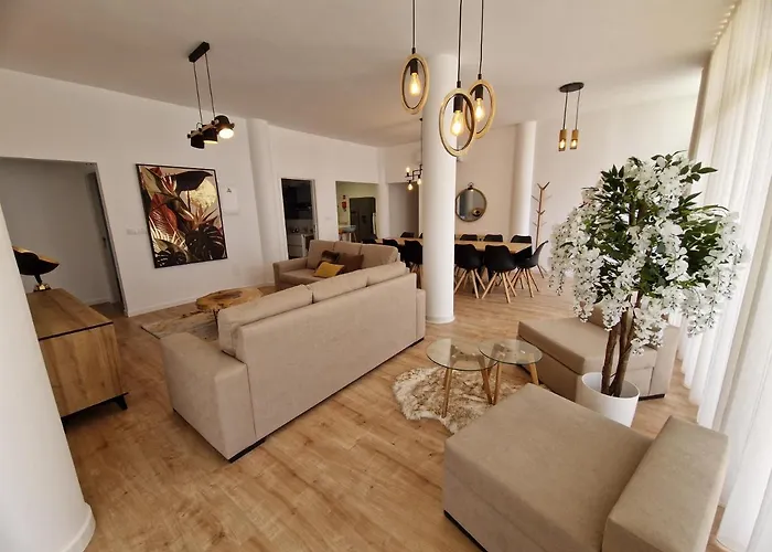 Mil E Uma Noites אכסניה *