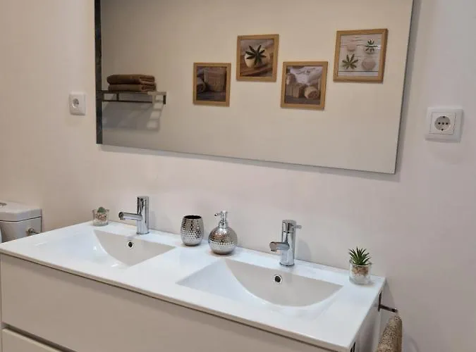 Mil E Uma Noites אכסניה סנטה קרוז דאס פלורס