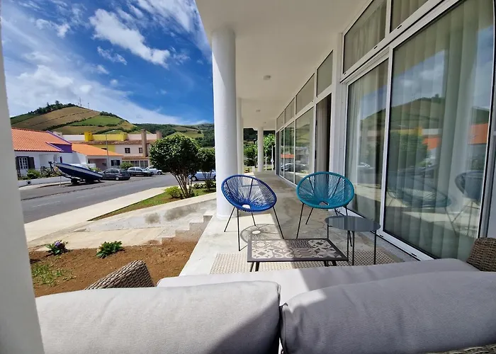 אכסניה Mil E Uma Noites