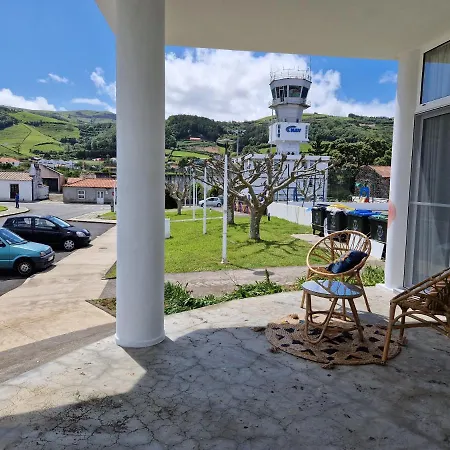 Hostel Mil E Uma Noites *