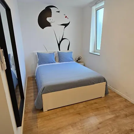 Mil E Uma Noites Albergue