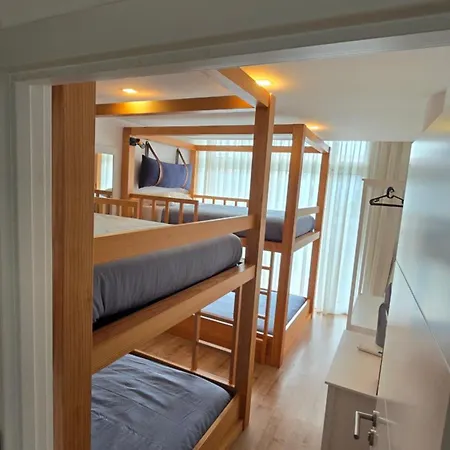 Albergue Mil E Uma Noites *