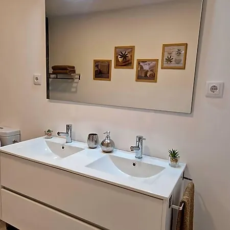 Albergue Mil E Uma Noites
