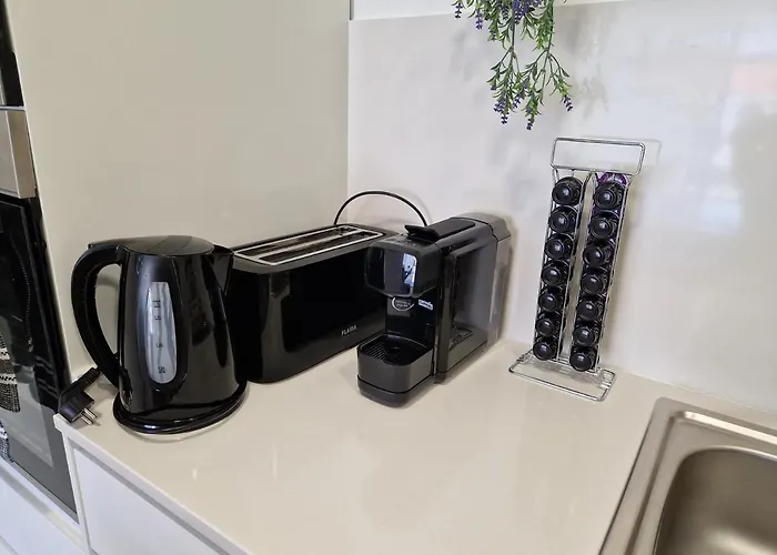 Mil E Uma Noites * Санта-Круш-даш-Флориш